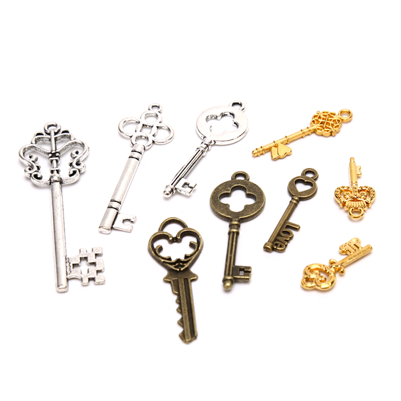 [LA] Set di 13 Ciondoli Vintag - Jewelry Making In La recensione e prezzo